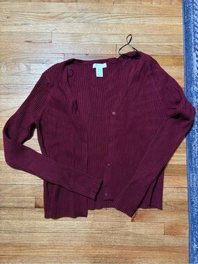 Women's Ribbed Cardigan Sweater - Burgundy button up